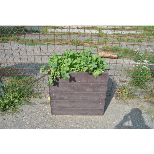 VYVÝŠENÝ ZÁHON 240 × 136 × 79 cm, HNĚDÁ